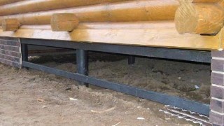 Заказать цоколь на винтовых сваях в Великих Луках. Бетонные сваи - установка под ключ от 2340 руб
