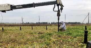 Установка винтовых свай Великие Луки цена от 3119 руб.