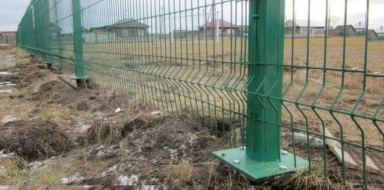 Купить сваи для ограждения от производителя в Великих Луках от 1404 руб: низкая цена, быстрая установка